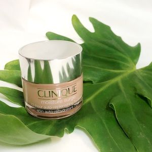 Clinique Moisture Surge 72-hour hydrator